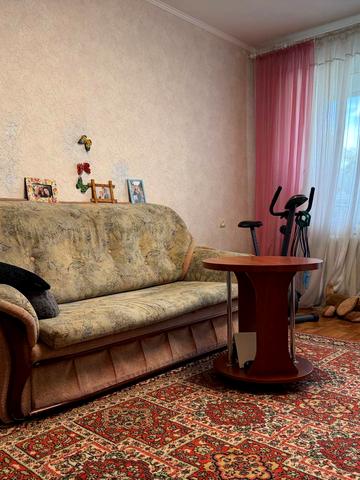 Юрія Кондратюка вул. (Комунарівська), 7