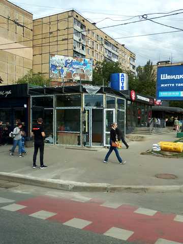 Олексія Різниченка вул. (Співдружності), 87