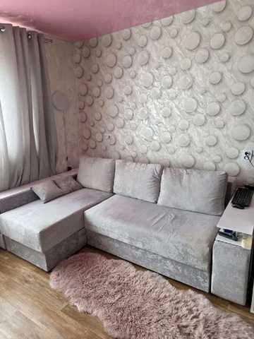 Миру вул., 9