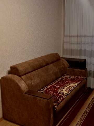 Дмитра Павличка просп. (Маршала Рокосовського), 3-В