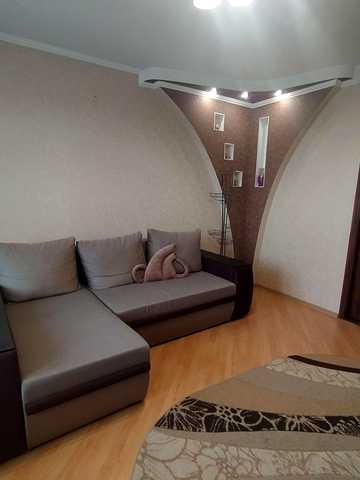 Миру вул., 21