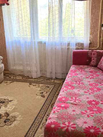 Морозна вул., 27