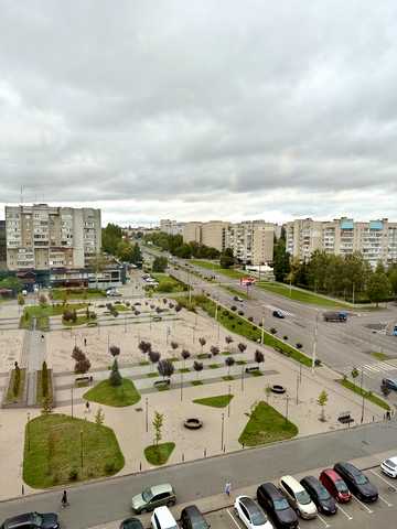 Соборності просп., 22-Б