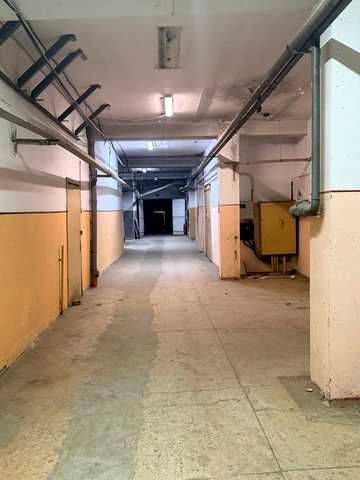Маршала Малиновського вул., 124