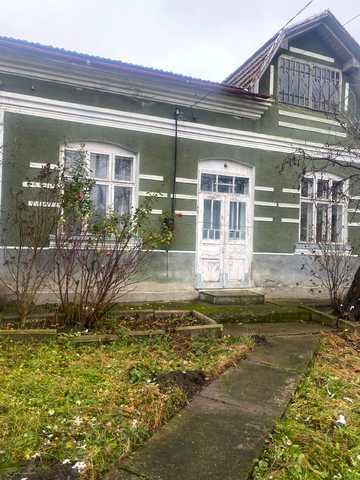 Буковинська, 22