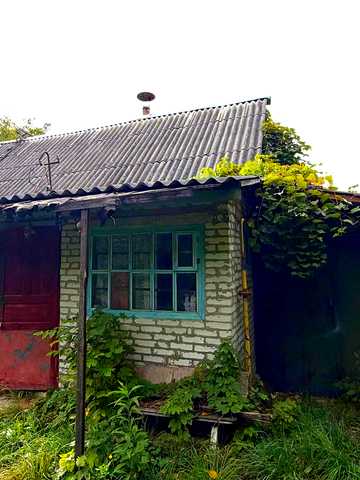 Будівельників, 4