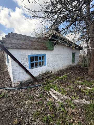 Набережна, 23