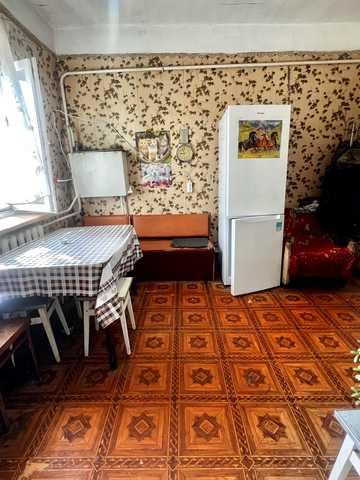 Центральна