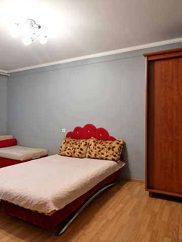 Захисників Маріуполя вул. (Костромська), 3