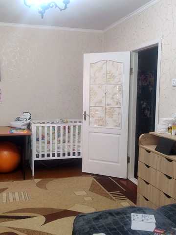 Машинобудівників вул., 8