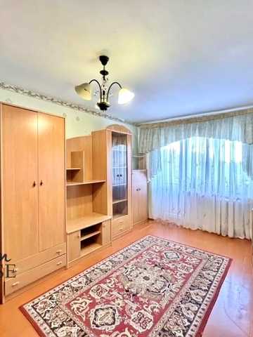 Шахтарський мікрорайон, 64