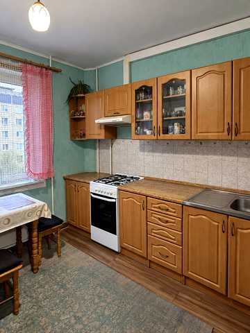 Віктора Чукаріна вул., 20