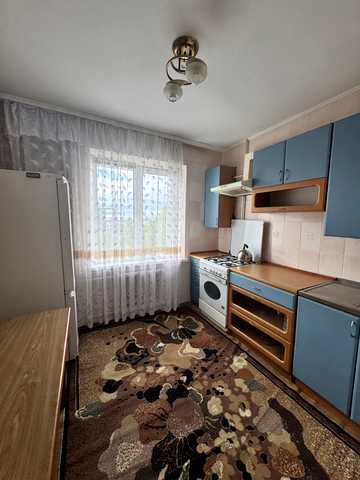 Молодіжна вул., 17/2