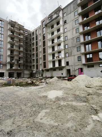 Миколи Леонтовича пров., 11Б
