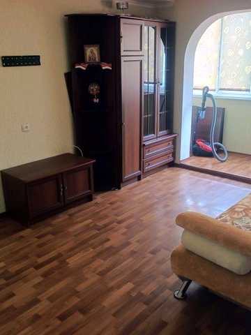 Метробудівська вул., 3