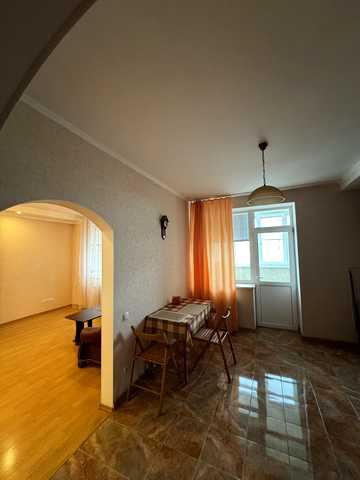 Миколи Бажана просп., 14