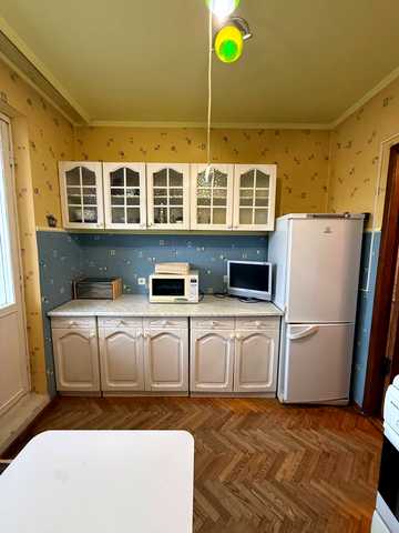 Кармелюка вул., 8