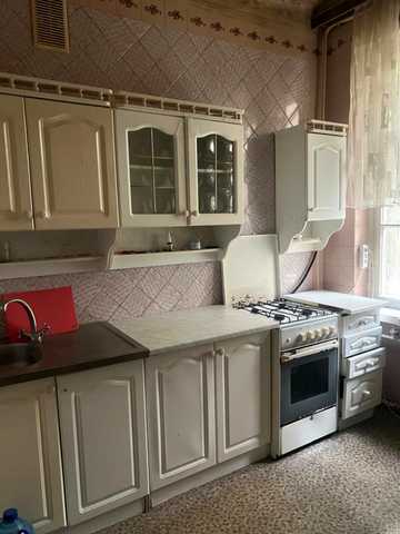 Ділова вул. (Димитрова), 6