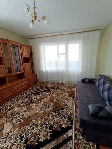 Владислава Бувалкіна вул. (Бочарова Генерала), 36