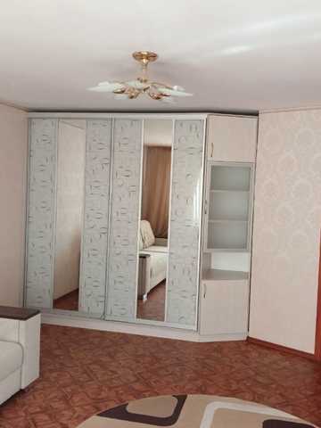 Івана Фунтового вул., 2