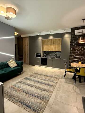 Велика Арнаутська вул., 23б