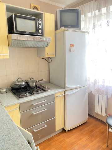 Науки просп. (Леніна), 41/43