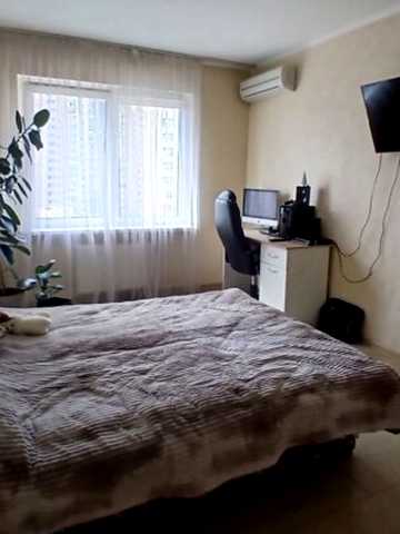 Софії Русової вул., 3