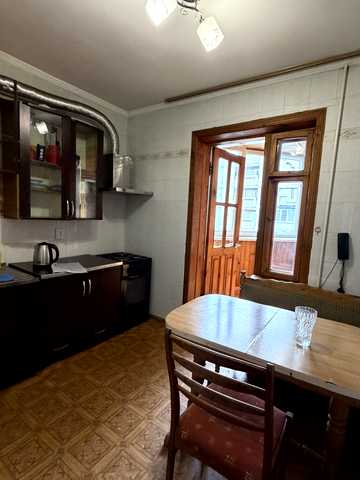 Олександра Кошиця вул., 10/21
