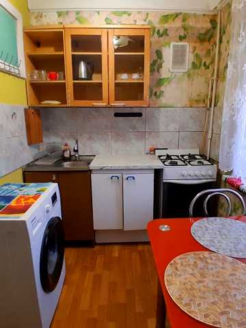 Ореста Левицького вул. (Академіка Курчатова), 23