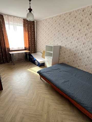 Юрія Кондратюка вул., 5