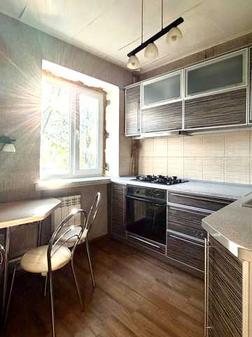 Карела Чапека вул. (Юліуса Фучика), 7