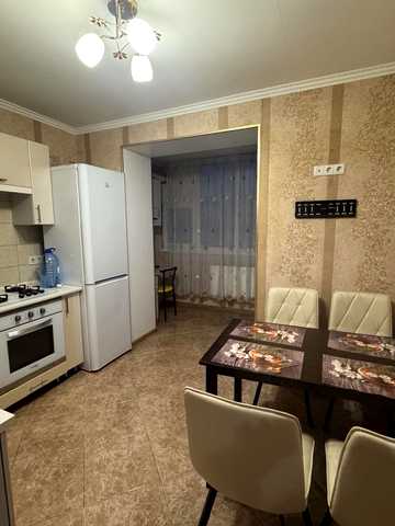 Миколаївська вул., 26