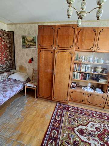Володимира Івасюка просп. (Героїв Сталінграду), 35