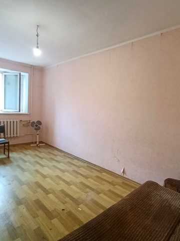 Перлинна вул., 8б