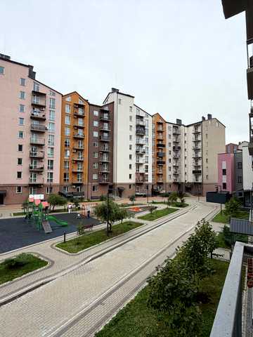Героїв Крут вул., (12)