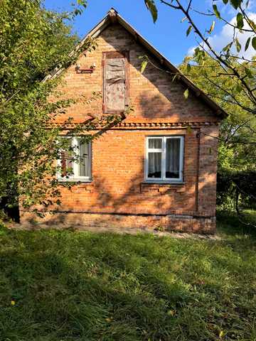 Будівельників, 9