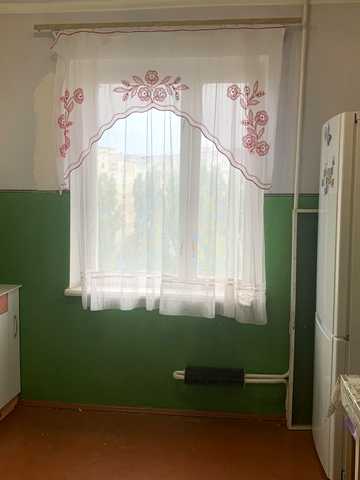 Озерна вул. (Червоних Майовщиків), 25