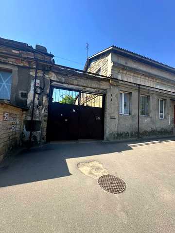 Дальницька вул., 29