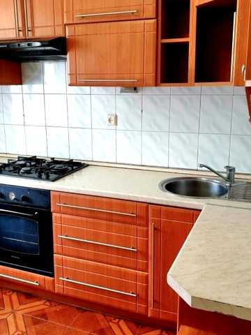 Лариси Руденко вул., 7