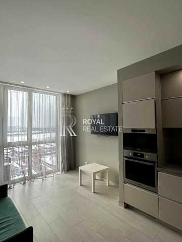 Салютна вул., (Будинок 04501-04504)