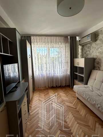 Голосіївський просп. (40-річчя Жовтня), 89