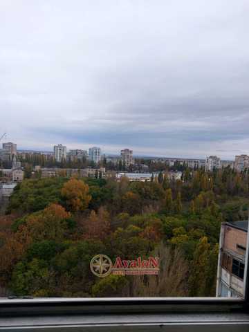 Кримська вул., 82