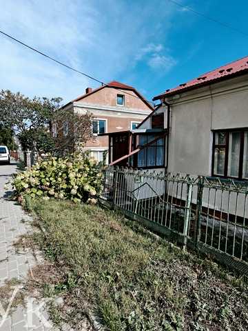 Загребельна вул.