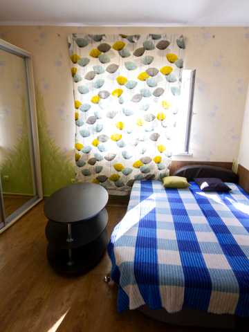 Китобійна вул., 63
