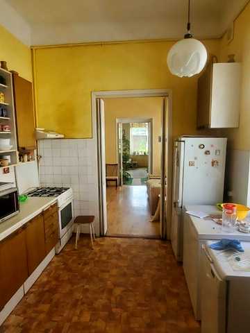 Пантелеймона Куліша вул., 29