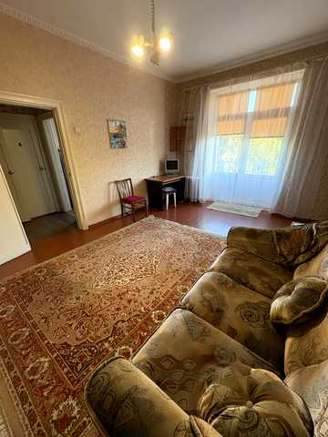 В'ячеслава Зайцева вул., 18