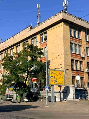 Пастера вул., 10
