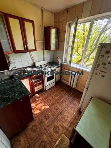 Вацлава Гавела бульв. (Івана Лепсе), 79-В