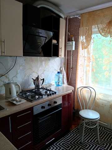 Науки просп. (Леніна), 66