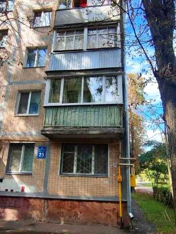 Франтішка Крала вул., 25